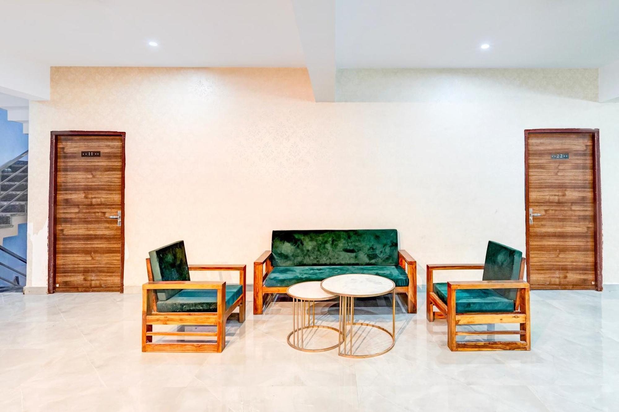 Hotel Super Townhouse Sector 86 Near Sector 83 Metro Station Noida Exteriér fotografie