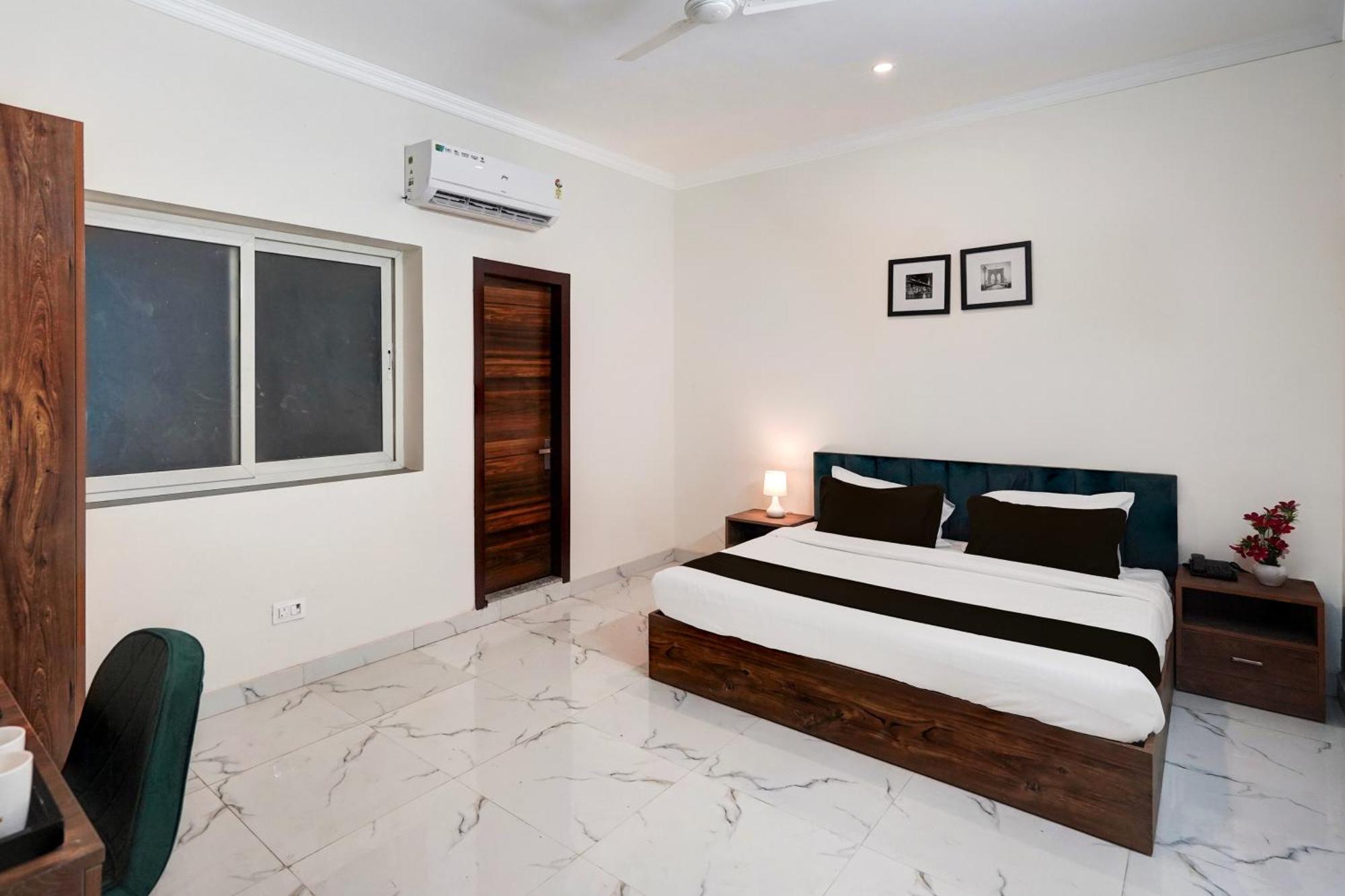 Hotel Super Townhouse Sector 86 Near Sector 83 Metro Station Noida Exteriér fotografie